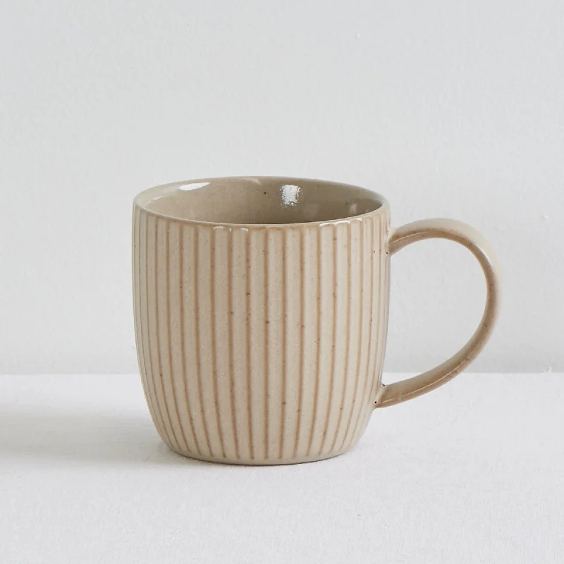 Carve Mug - Clay