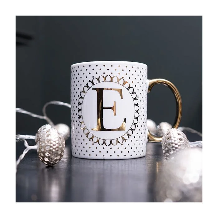 Gold and White Personalised Mug with a Gold Handle and Initial "E" Design