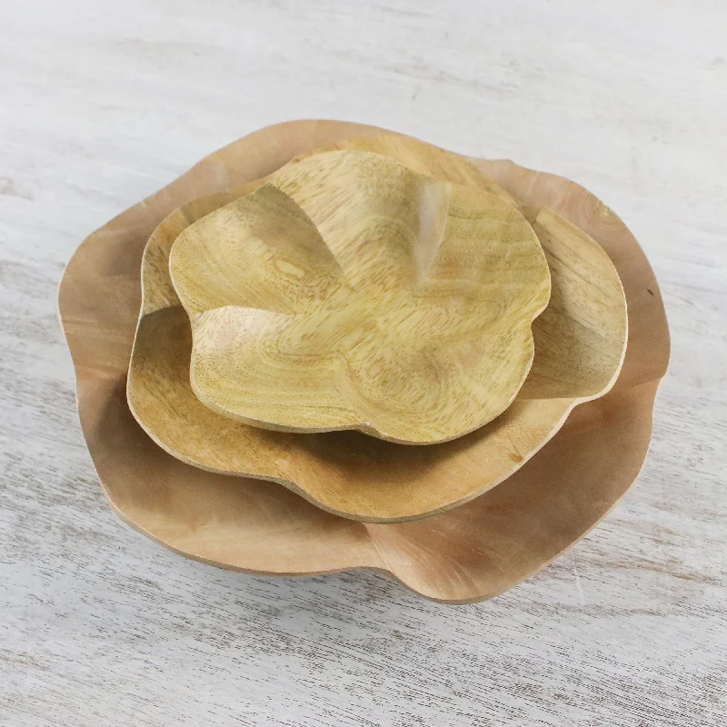 Pretty Plumeria Set of Three Wood Plumeria Flower Appetizer Bowls